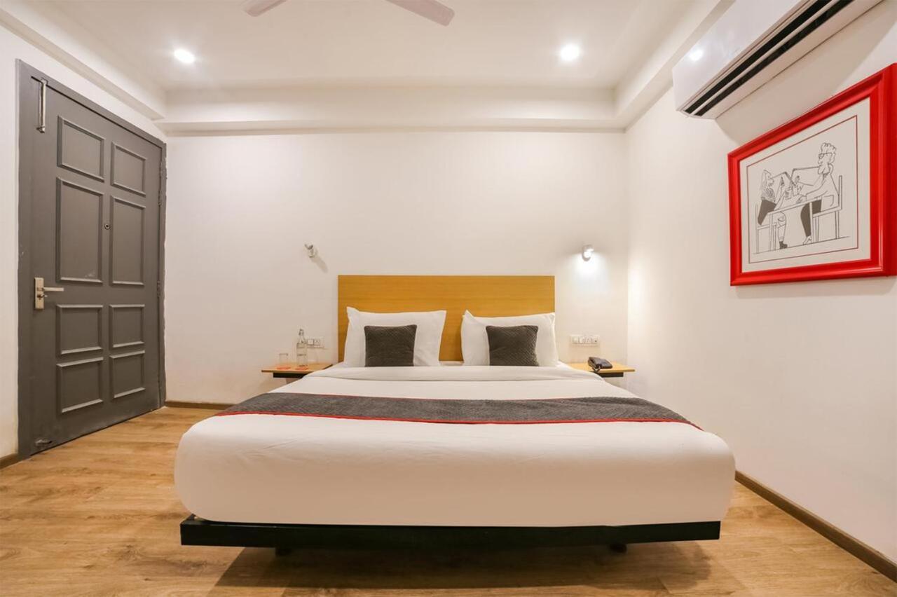 Hotel Admire Inn "Atta Market, Noida Sector 18" Экстерьер фото